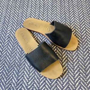 St. Agni Black Leather Slide Sandals with Tan Footbed